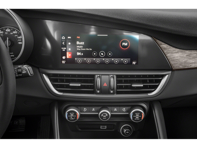 2022 Alfa Romeo Giulia Base