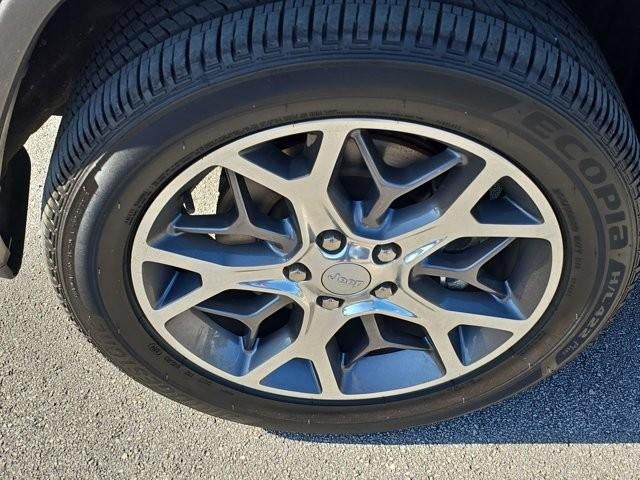 2021 Jeep Grand Cherokee Overland 4x2