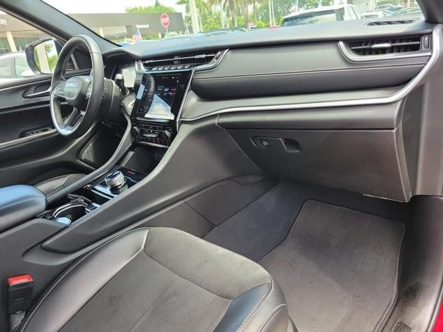 2023 Jeep Grand Cherokee L Altitude 4x2