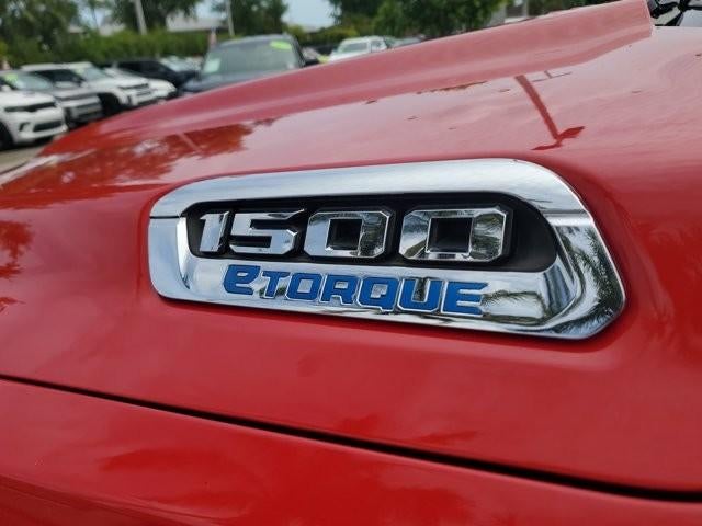 2022 RAM 1500 Big Horn 4x4 Crew Cab 5'7" Box