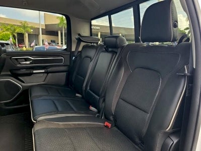 2022 RAM 1500 Laramie Crew Cab 4x4 5'7" Box