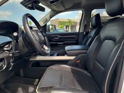 2022 RAM 1500 Laramie Crew Cab 4x4 5'7" Box