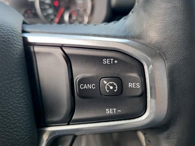 2022 RAM 1500 Laramie Crew Cab 4x4 5'7" Box