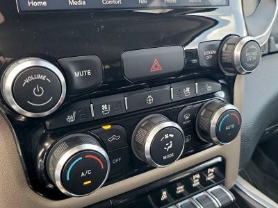 2022 RAM 1500 Laramie Crew Cab 4x4 5'7" Box