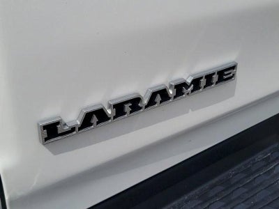 2022 RAM 1500 Laramie Crew Cab 4x4 5'7" Box