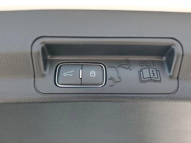 2024 Ford Explorer XLT RWD