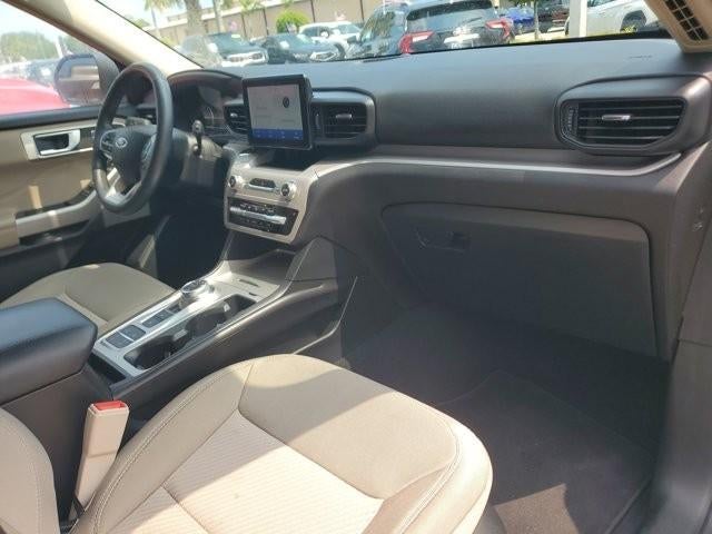 2024 Ford Explorer XLT RWD