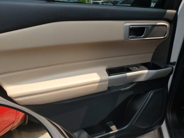 2024 Ford Explorer XLT RWD