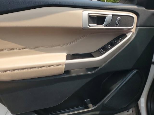 2024 Ford Explorer XLT RWD