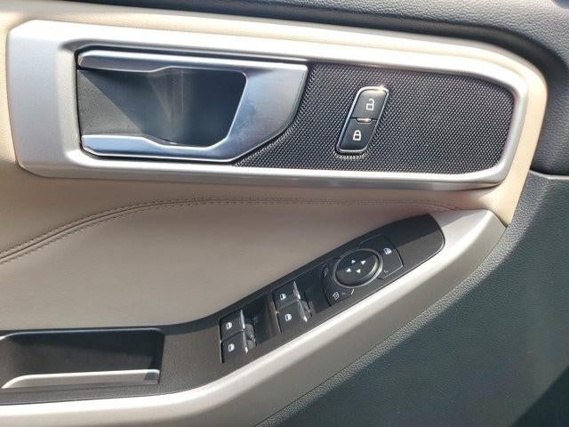 2024 Ford Explorer XLT RWD