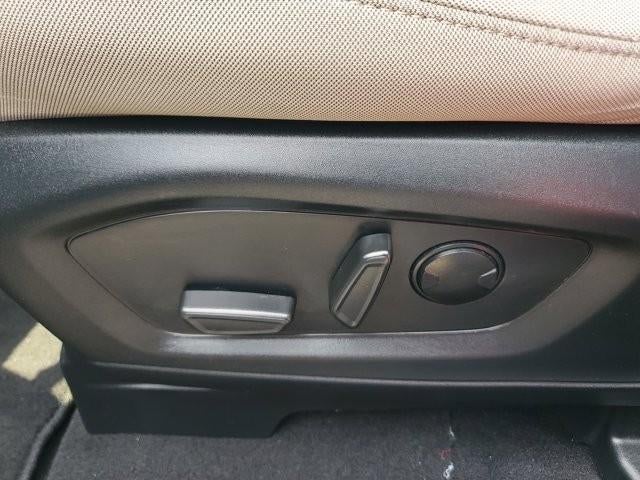2024 Ford Explorer XLT RWD