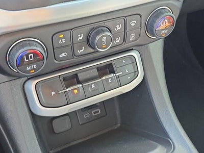 2023 GMC Acadia FWD SLT