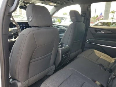 2024 Chevrolet Traverse LT w/1LT