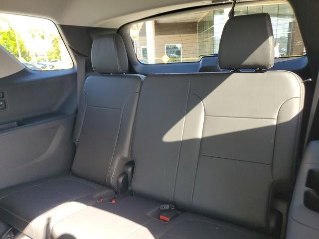 2021 Chevrolet Traverse FWD 2LT