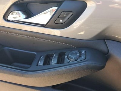 2021 Chevrolet Traverse FWD 2LT