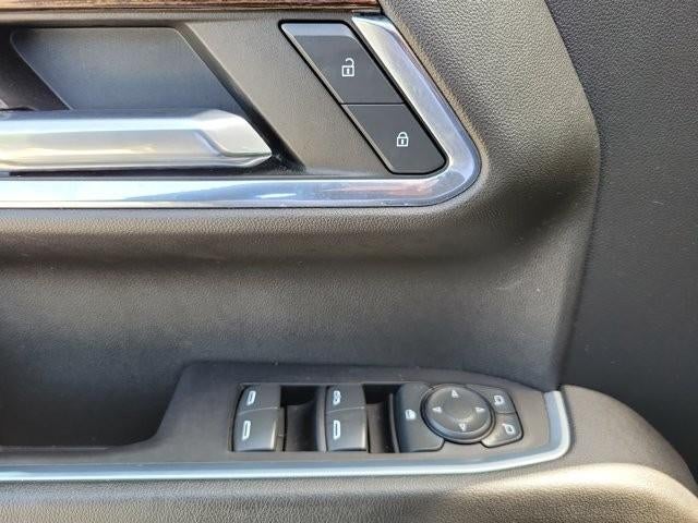 2023 GMC Sierra 1500 Crew Cab Short Box 4-Wheel Drive Elevation 3VL