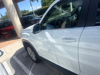 2021 Volkswagen Atlas 2.0T S FWD *Ltd Avail*