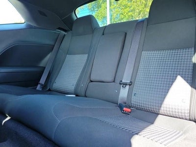 2022 Dodge Challenger SXT RWD