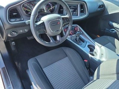 2022 Dodge Challenger SXT RWD