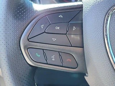 2022 Dodge Challenger SXT RWD