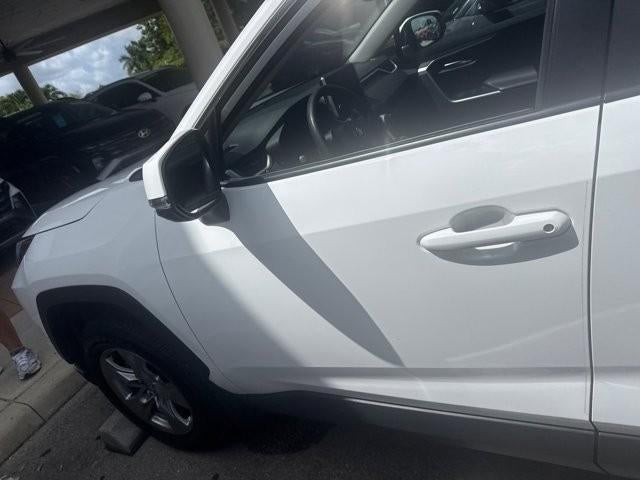 2025 Toyota RAV4 XLE FWD (GS)