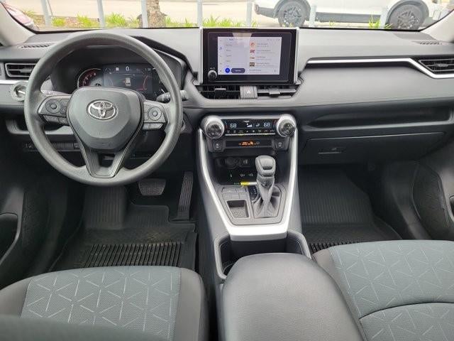 2025 Toyota RAV4 XLE FWD (GS)