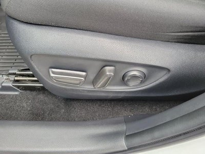 2025 Toyota RAV4 XLE FWD (GS)