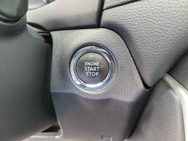 2025 Toyota RAV4 XLE FWD (GS)