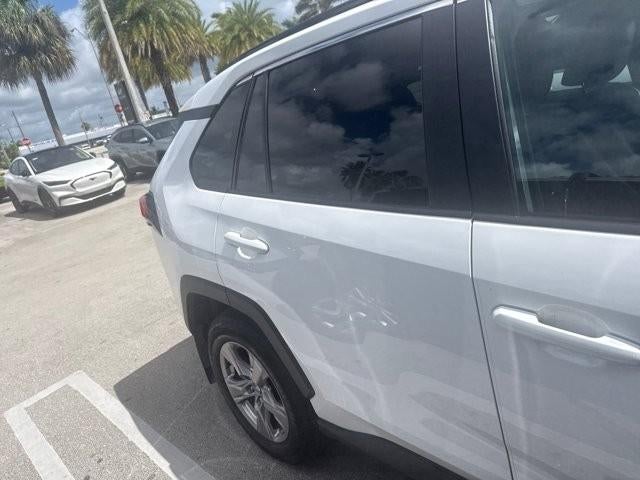 2025 Toyota RAV4 XLE FWD (GS)
