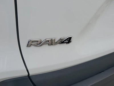 2024 Toyota RAV4 XLE FWD (GS)