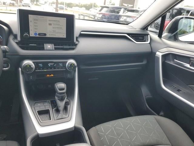 2024 Toyota RAV4 XLE FWD (GS)