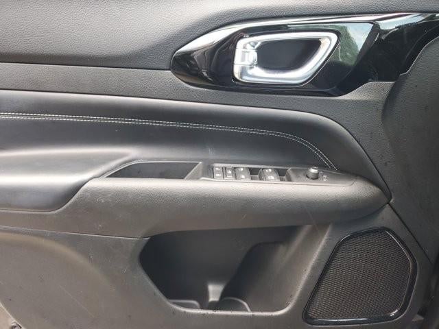 2022 Jeep Compass Altitude FWD