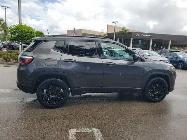 2022 Jeep Compass Altitude FWD