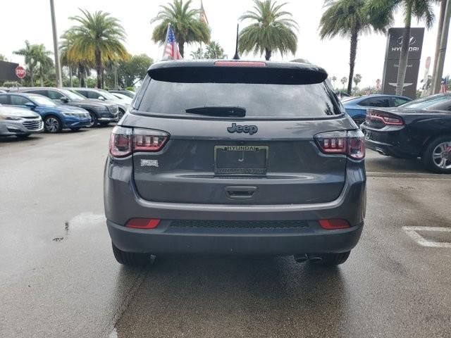 2022 Jeep Compass Altitude FWD
