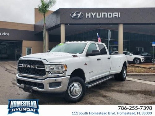 2022 RAM 3500 Tradesman 4x4 Crew Cab 8' Box