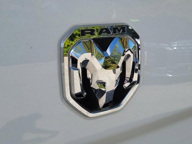 2022 RAM 3500 Tradesman 4x4 Crew Cab 8' Box