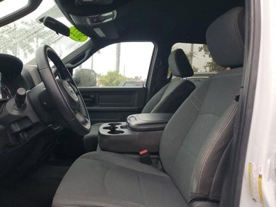 2022 RAM 3500 Tradesman 4x4 Crew Cab 8' Box