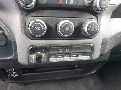 2022 RAM 3500 Tradesman 4x4 Crew Cab 8' Box