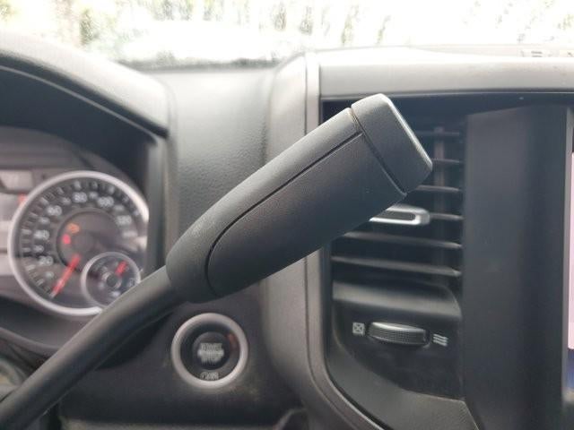 2022 RAM 3500 Tradesman 4x4 Crew Cab 8' Box