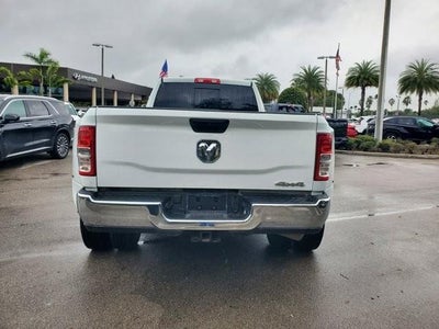 2022 RAM 3500 Tradesman 4x4 Crew Cab 8' Box