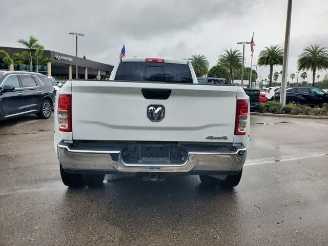 2022 RAM 3500 Tradesman 4x4 Crew Cab 8' Box