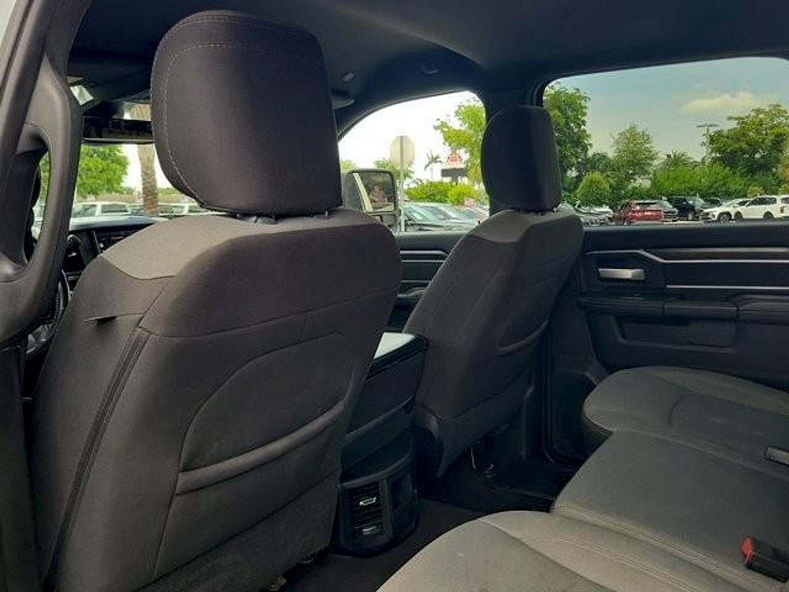 2024 RAM 3500 Big Horn Crew Cab 4x4 8' Box