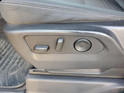 2023 Chevrolet Silverado 1500 Crew Cab Short Box 2-Wheel Drive Custom