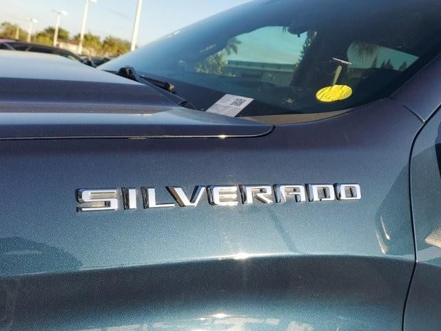 2020 Chevrolet Silverado 1500 Crew Cab Short Box 2-Wheel Drive Custom