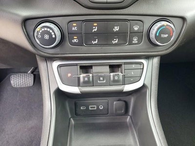 2024 GMC Terrain FWD 4dr SLE
