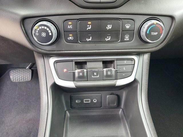 2024 GMC Terrain FWD 4dr SLE
