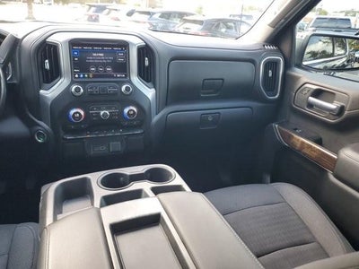 2020 GMC Sierra 1500 Crew Cab Short Box 2-Wheel Drive SLE