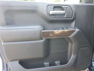 2020 GMC Sierra 1500 Crew Cab Short Box 2-Wheel Drive SLE