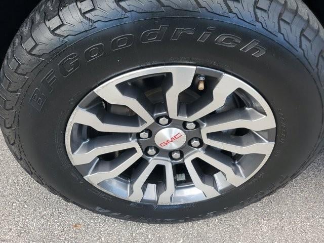 2019 GMC Sierra 1500 Crew Cab Short Box 4-Wheel Drive AT4