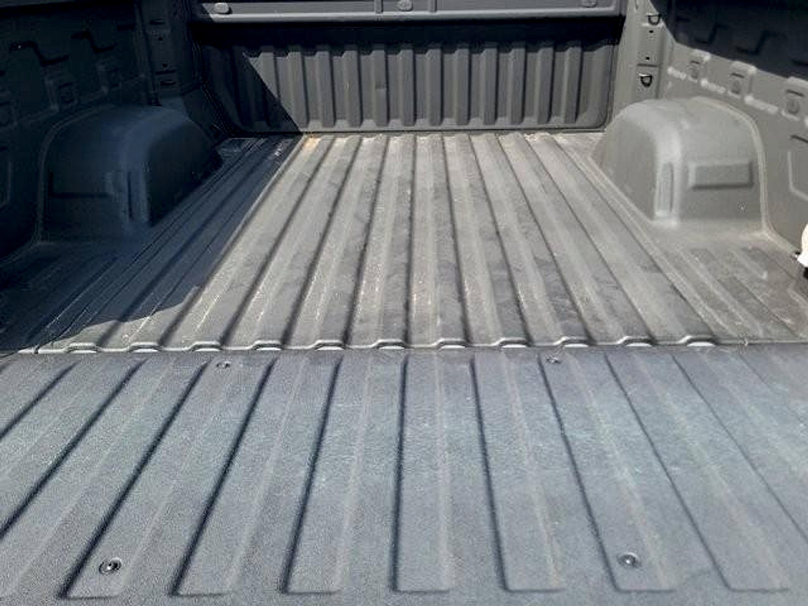2024 GMC Sierra 1500 4WD Crew Cab Short Box Elevation with 3SB
